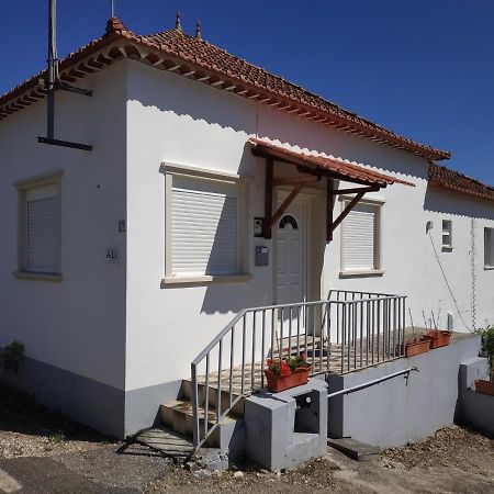 Casa 4 Estacoes Villa Batalha Kültér fotó