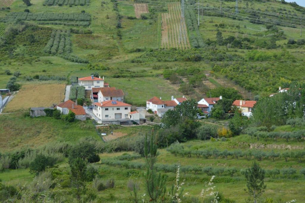 Casa 4 Estacoes Villa Batalha Kültér fotó